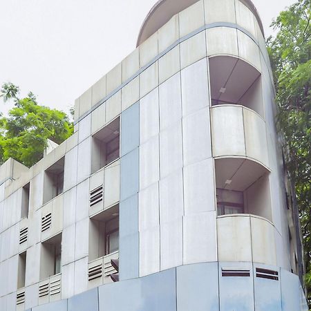Collection O Pearl Near Shaniwar Wada Pune Exterior photo